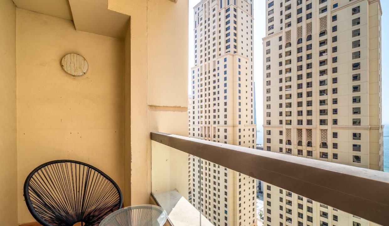 Spacious Furnished 3-Bedroom Apartment in Sadaf 1-16