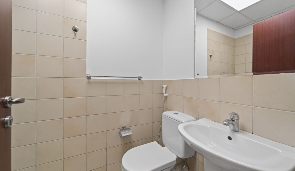 Spacious Furnished 3-Bedroom Apartment in Sadaf 1-19