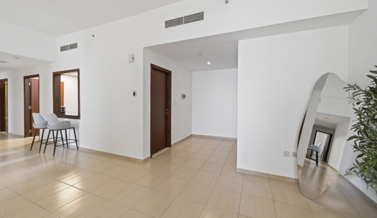 Spacious Furnished 3-Bedroom Apartment in Sadaf 1-5