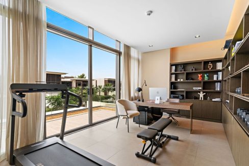 Luxury 4BR Furnished Villa in Golf Place-20