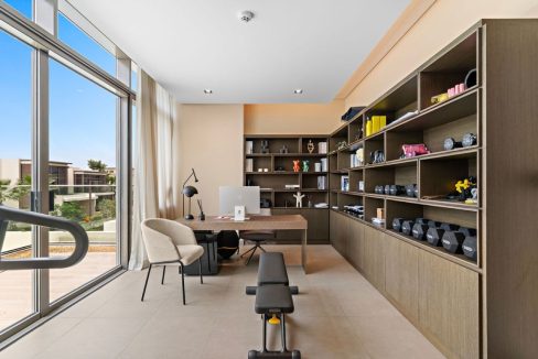 Luxury 4BR Furnished Villa in Golf Place-22