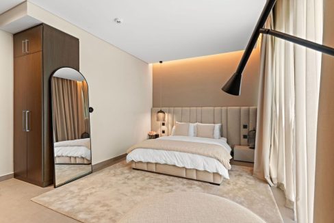 Luxury 4BR Furnished Villa in Golf Place-25