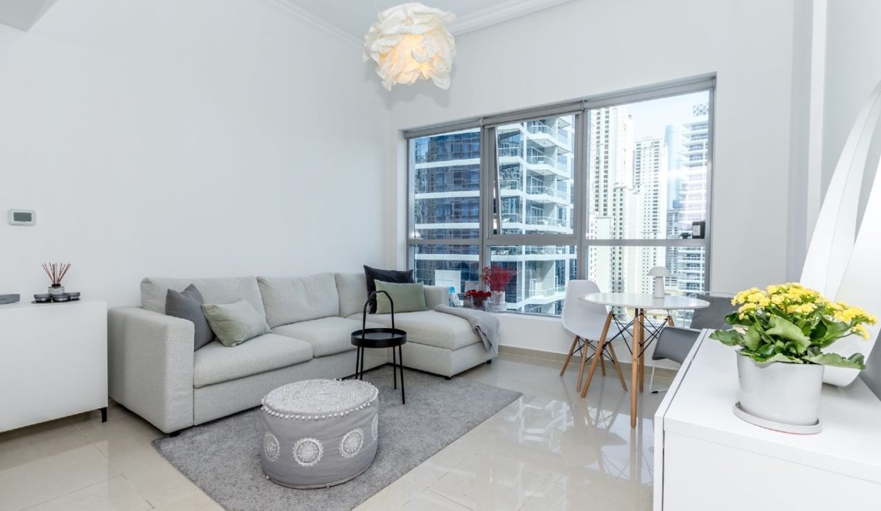 Spacious 1BR | Full Marina View | Bay Central-1