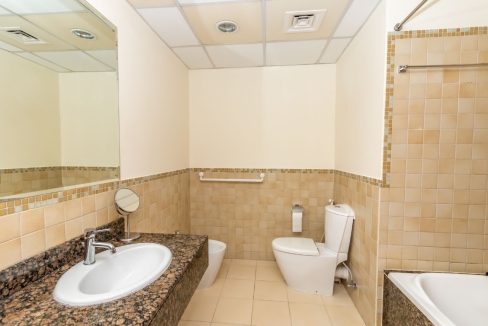 Spacious 2BR | Prime Location | Sadaf 6-15