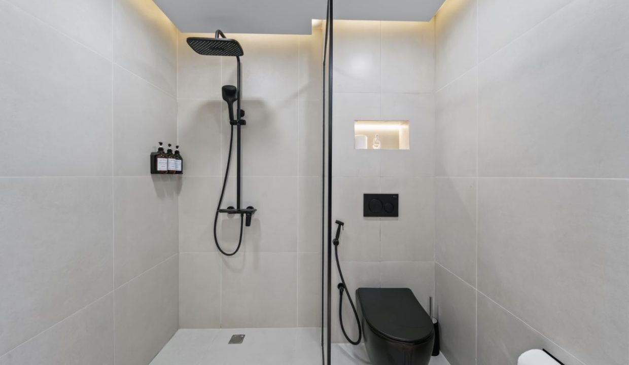 Fully Upgraded & Furnished 3BR | Spacious Layout-21