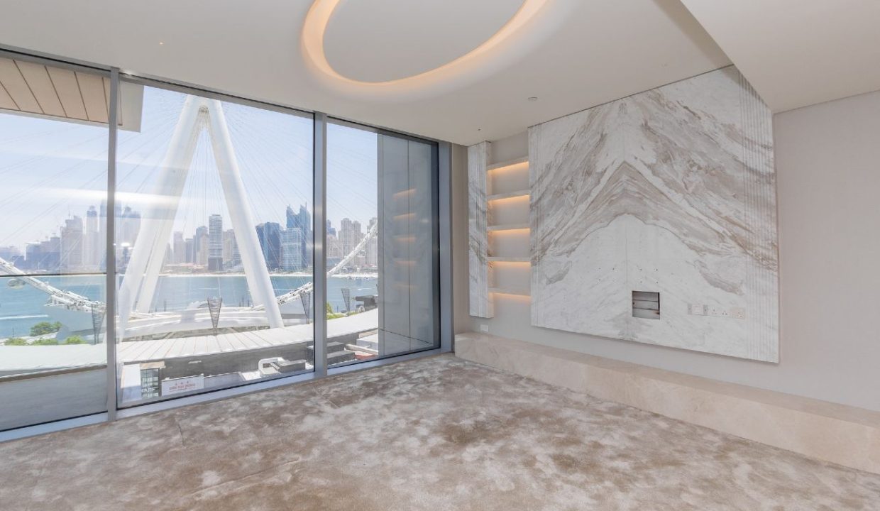 Elegant 3BR+Maid | Panoramic Sea & Ain Dubai View-20