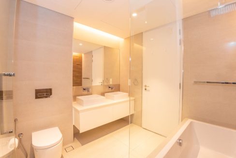 Elegant 3BR+Maid | Panoramic Sea & Ain Dubai View-23
