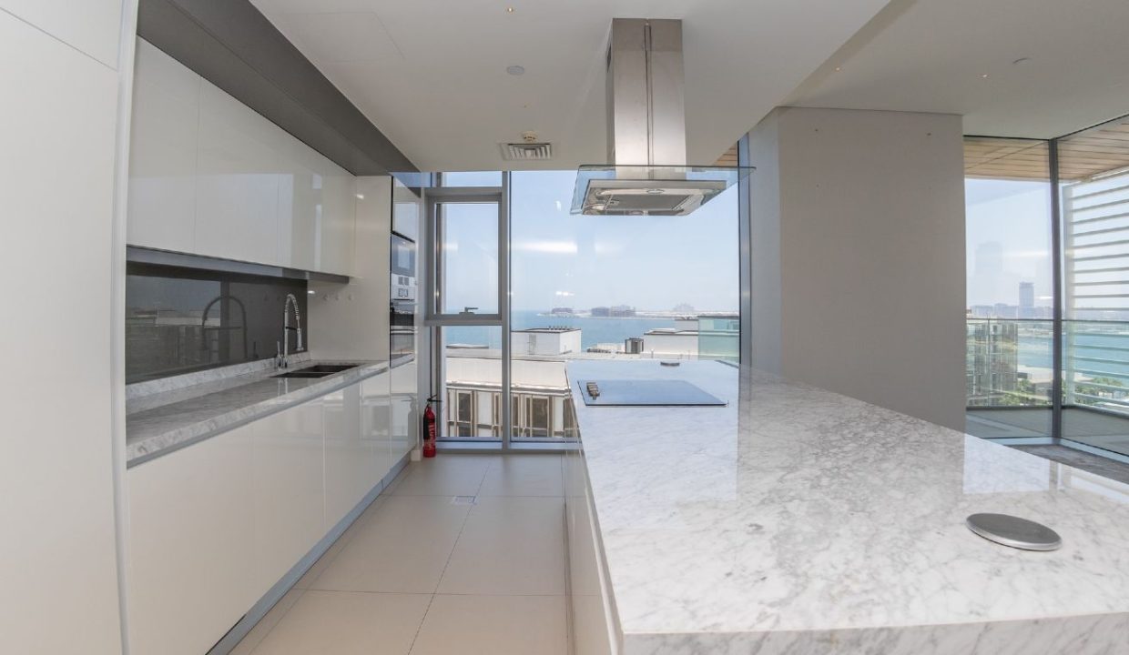 Elegant 3BR+Maid | Panoramic Sea & Ain Dubai View-6