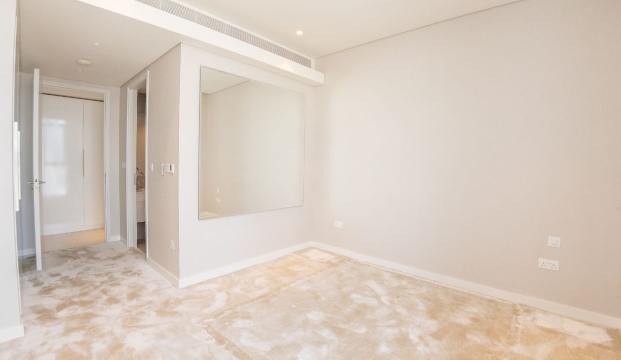 Elegant 3BR+Maid | Panoramic Sea & Ain Dubai View-9