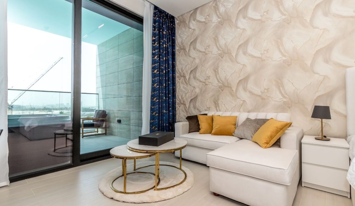 Brand-New Canal View Studio | Business Bay-11