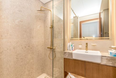 Brand-New Canal View Studio | Business Bay-22