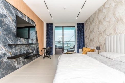 Brand-New Canal View Studio | Business Bay-9