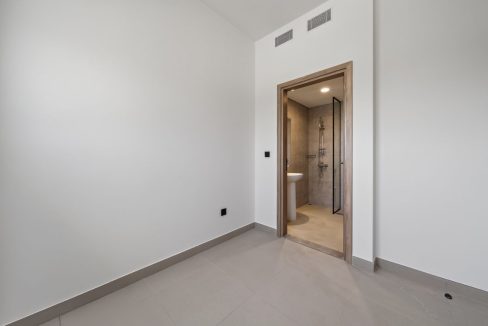 Corner 5-Bedroom + maid for Rent in Costa Brava 1-11