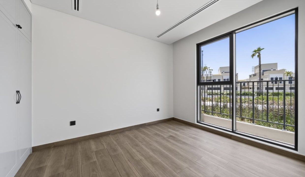 Corner 5-Bedroom + maid for Rent in Costa Brava 1-1