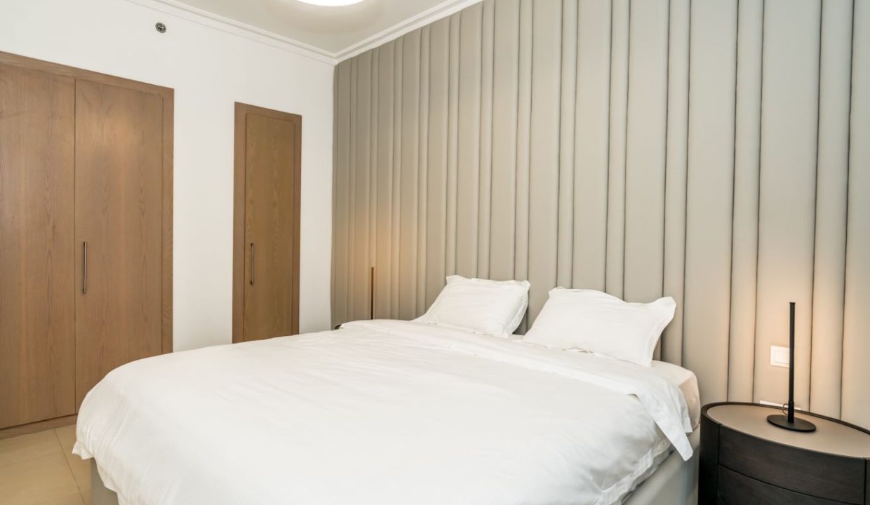 2 BR Apartment | Burj Khalifa View | Burj Vista-16