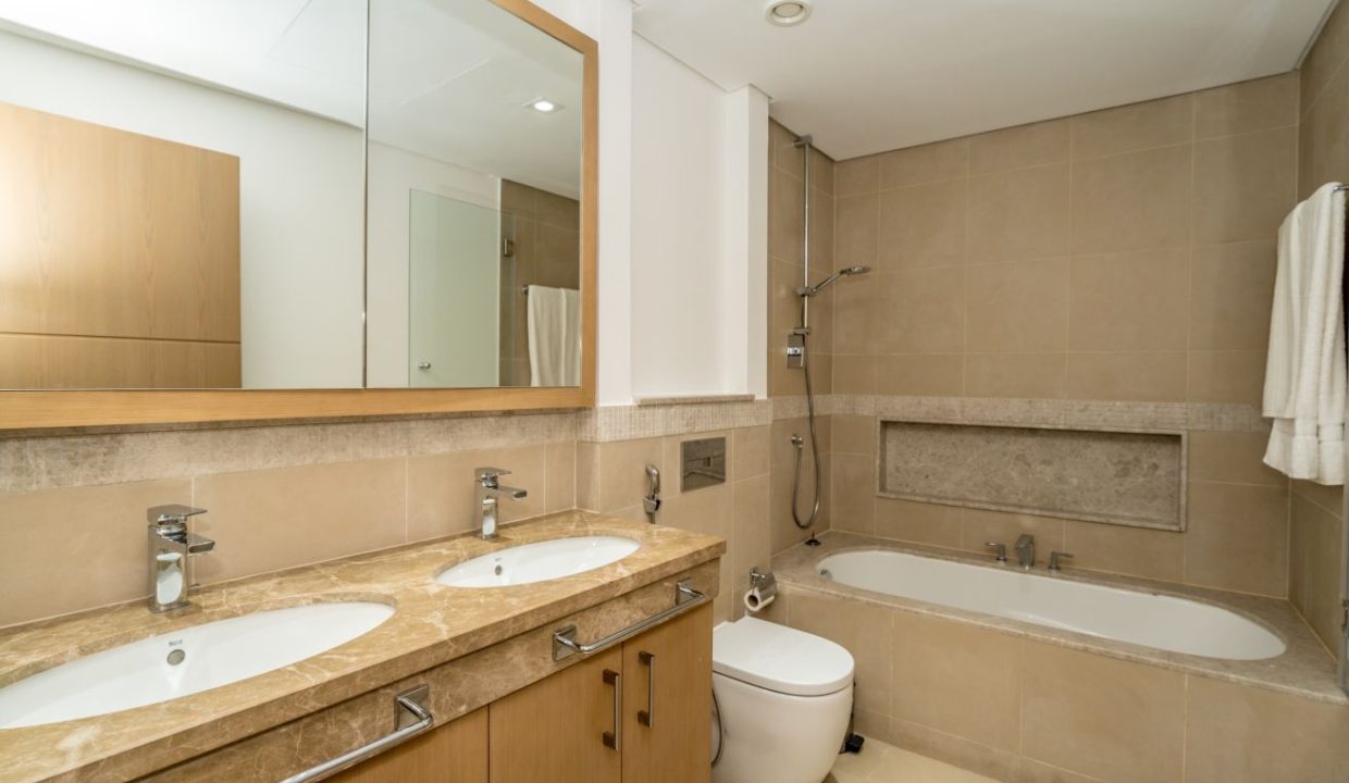 2 BR Apartment | Burj Khalifa View | Burj Vista-24