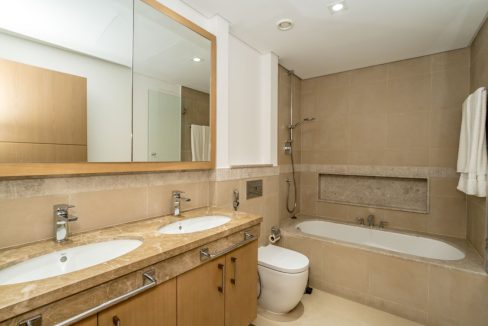 2 BR Apartment | Burj Khalifa View | Burj Vista-24