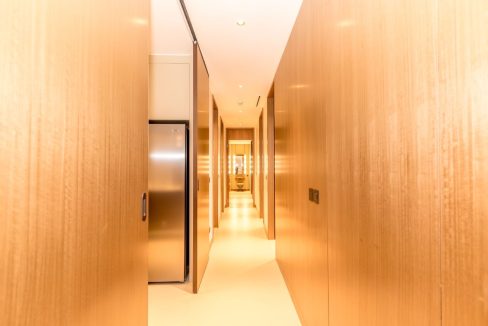 Luxurious 3BR Apartment in Address Opera-9
