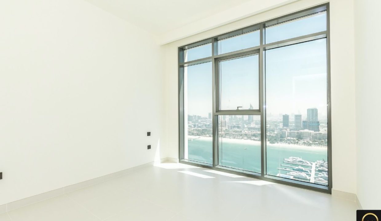 Luxurious 3BR | High Floor | Marina Skyline View-2