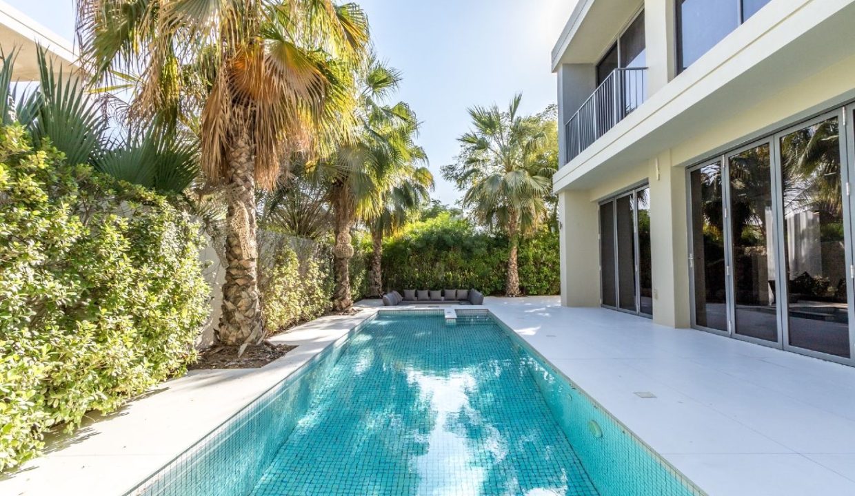 Exclusive 4BR Villa with Private Pool in Sidra-13
