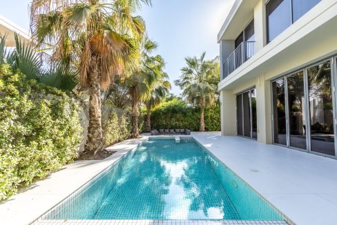 Exclusive 4BR Villa with Private Pool in Sidra-13