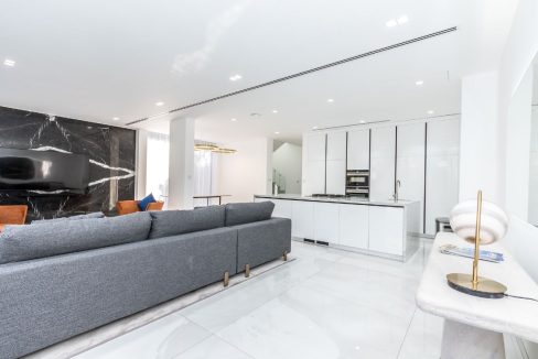 Exclusive 4BR Villa with Private Pool in Sidra-15