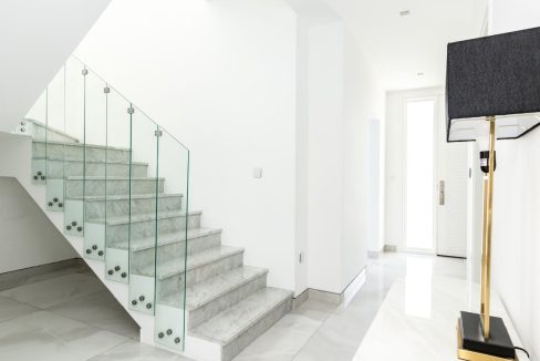 Exclusive 4BR Villa with Private Pool in Sidra-20