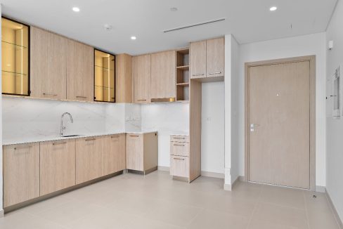 2BR Apartment for Rent | Pool View | Best Price-10
