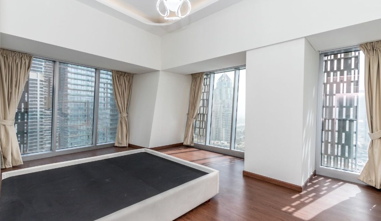 Stunning Marina Views | Renovated | Vacant-2