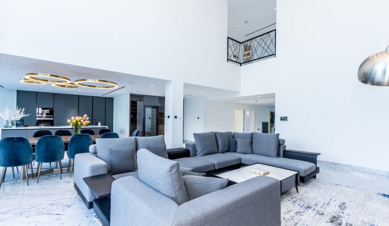 Must See Triplex Luxury Villa In Dubai Marina-11