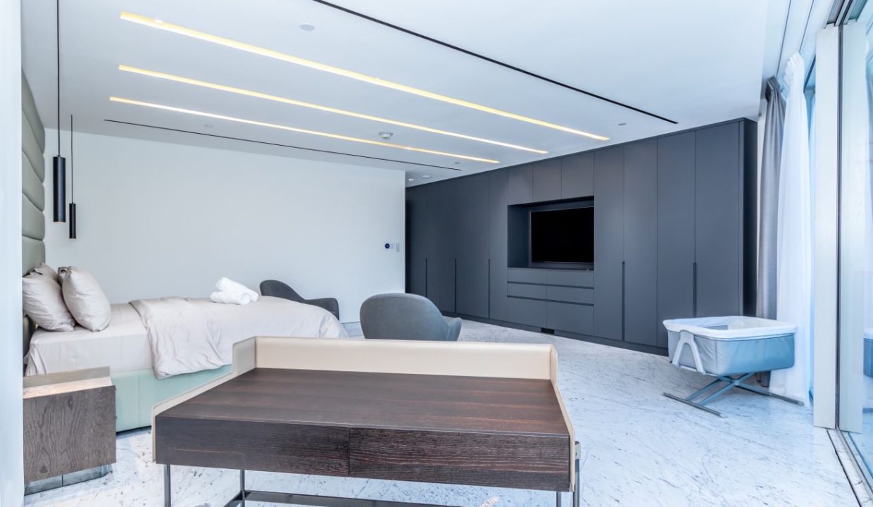 Must See Triplex Luxury Villa In Dubai Marina-22