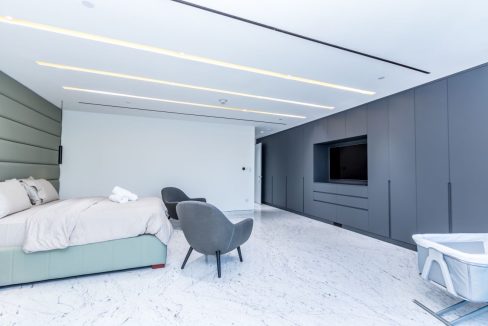 Must See Triplex Luxury Villa In Dubai Marina-23