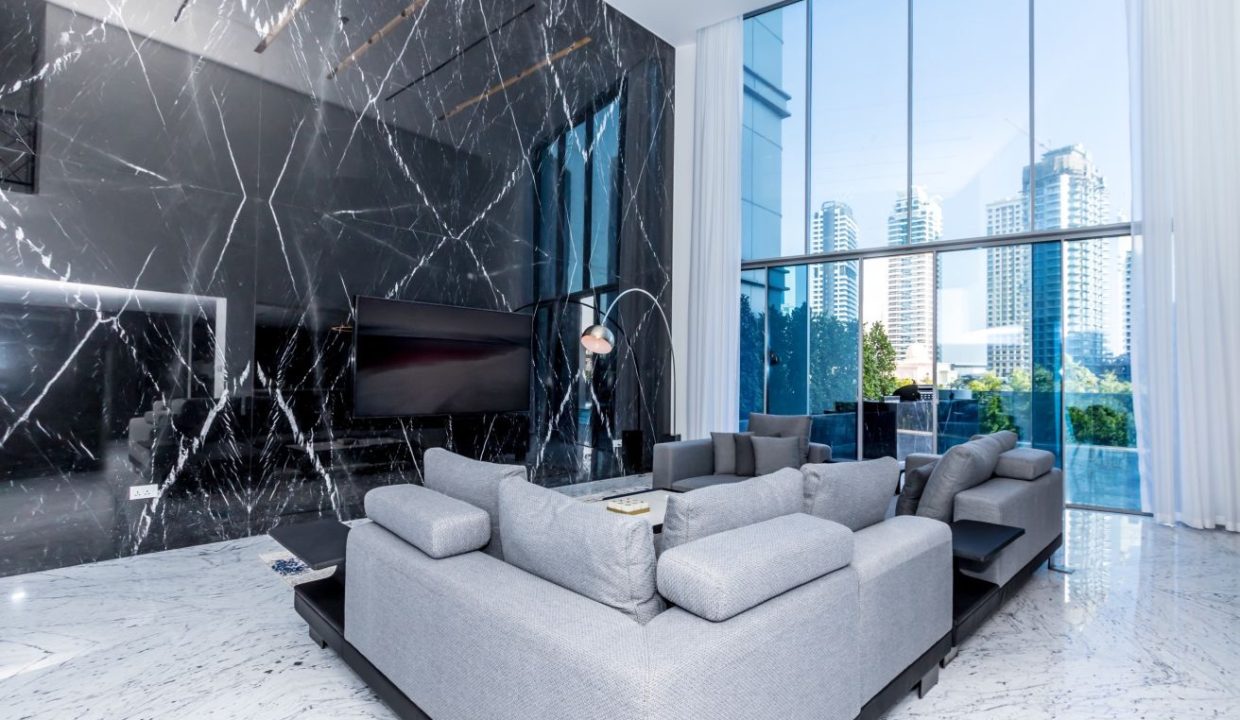 Must See Triplex Luxury Villa In Dubai Marina-5
