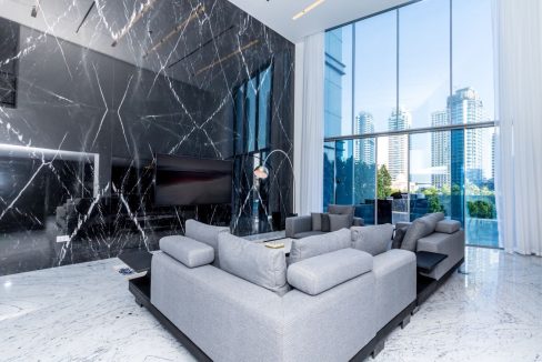 Must See Triplex Luxury Villa In Dubai Marina-5