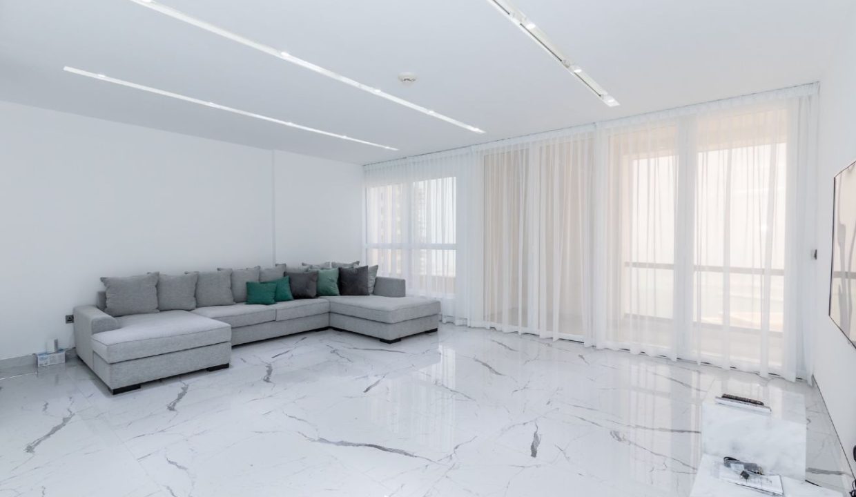 Upgraded | Furnished | Full Upgraded |Sea View-2