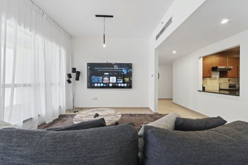 Bright & Spacious 2BR | Fully Furnished | Sea View-2