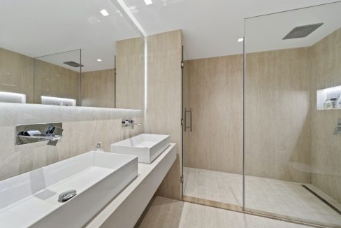 Bright & Spacious 2BR | Fully Furnished | Sea View-11