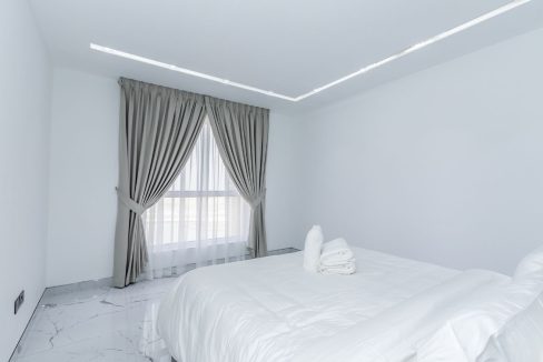 Upgraded | Furnished | Full Upgraded |Sea View-12