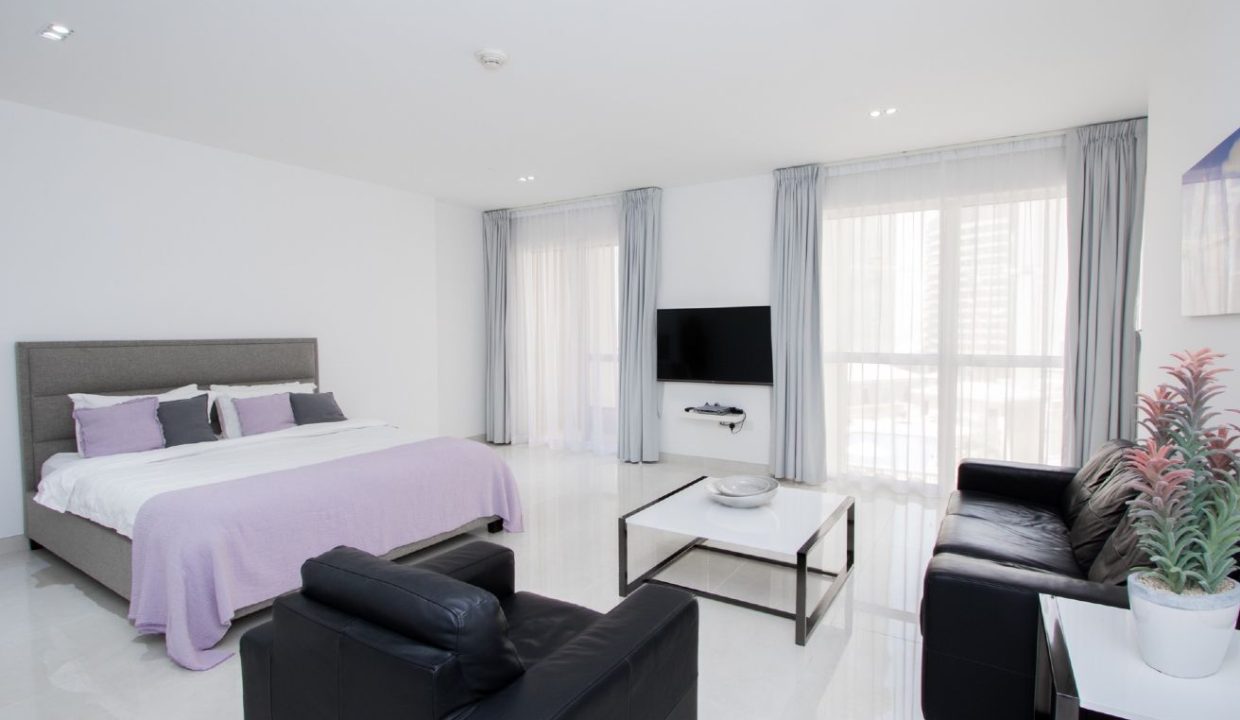 Upgraded Large Studio |Pool View | Fully Furnished-13