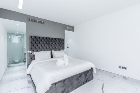 Upgraded | Furnished | Full Upgraded |Sea View-14