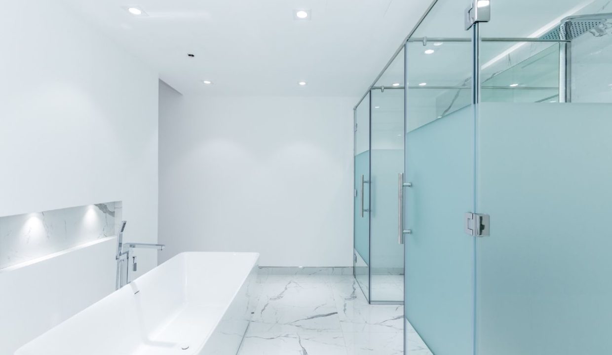 Upgraded | Furnished | Full Upgraded |Sea View-20