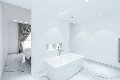 Upgraded | Furnished | Full Upgraded |Sea View-21
