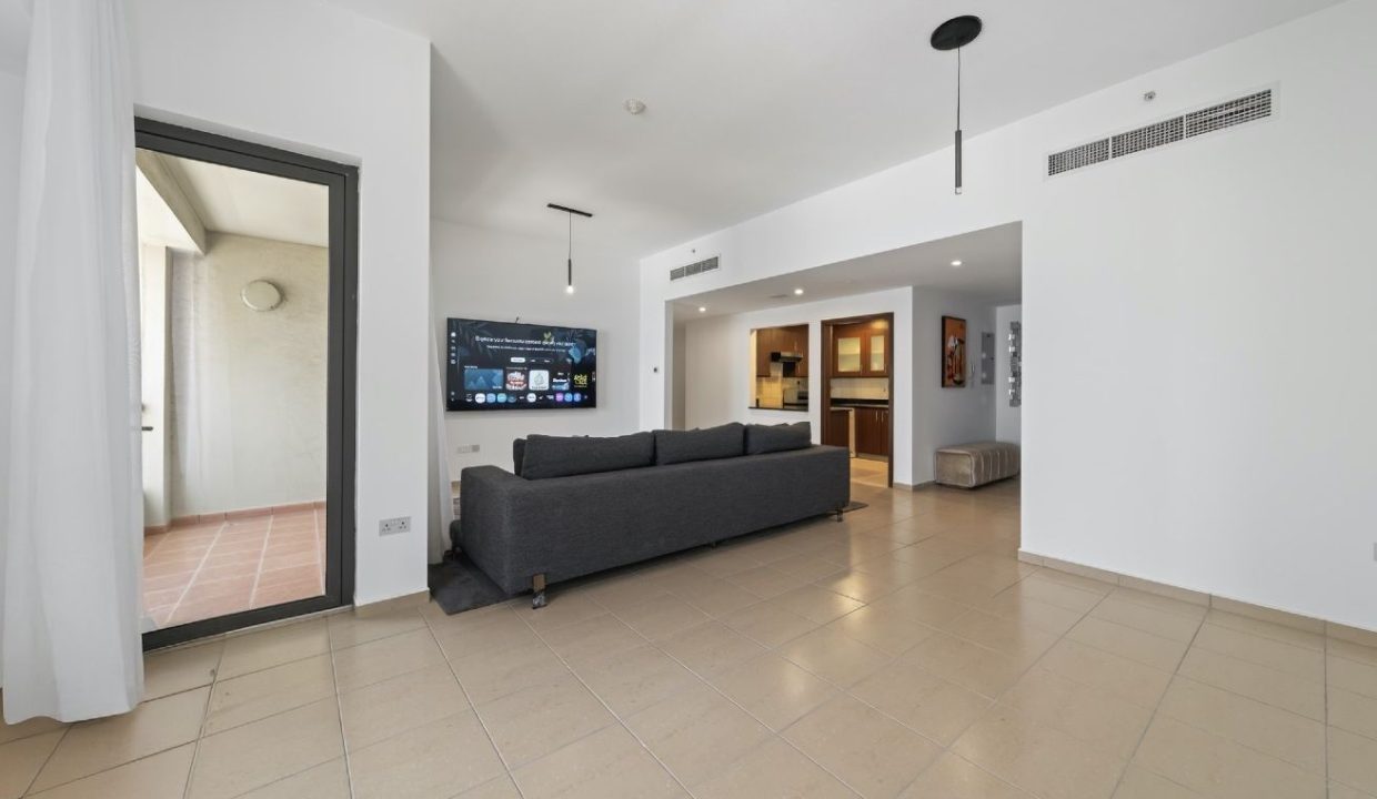 Bright & Spacious 2BR | Fully Furnished | Sea View-6
