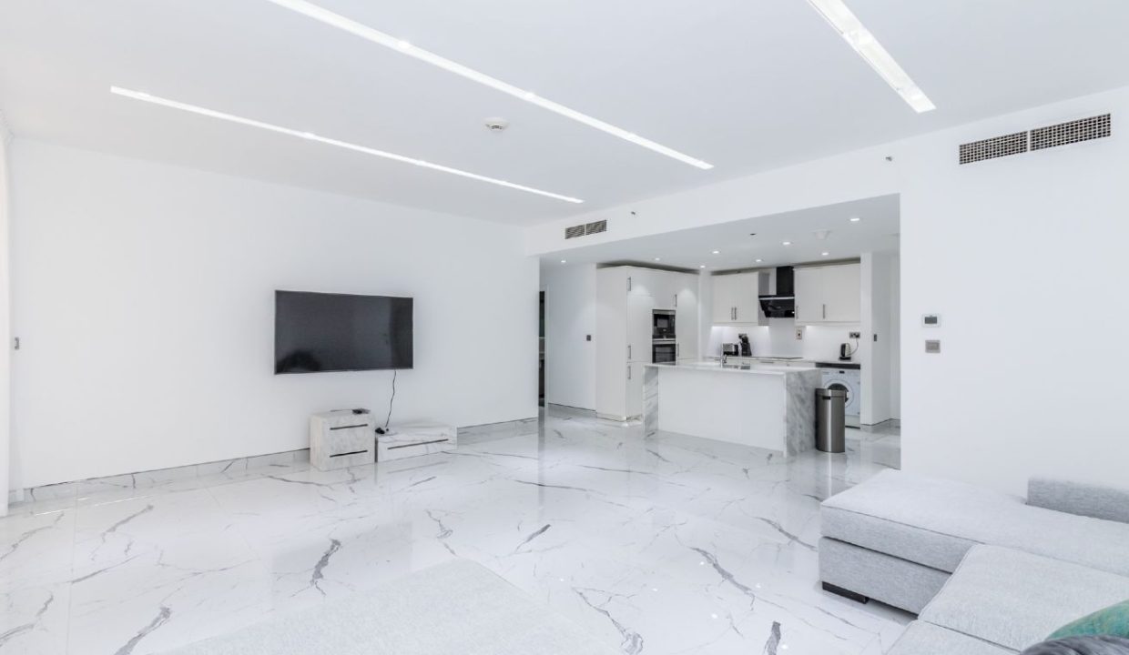 Upgraded | Furnished | Full Upgraded |Sea View-7