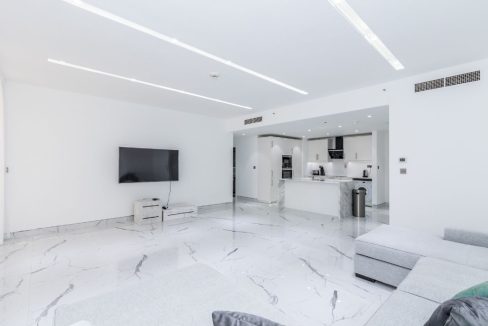 Upgraded | Furnished | Full Upgraded |Sea View-7