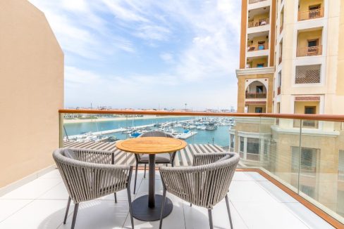Cozy Studio - Sea View | At Palm View East-13