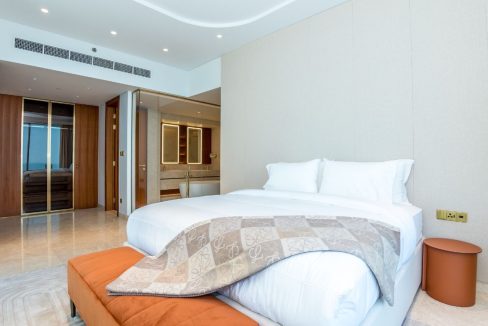 Signature Beachfront Home | 4BR+M | Palm Jumeirah-19