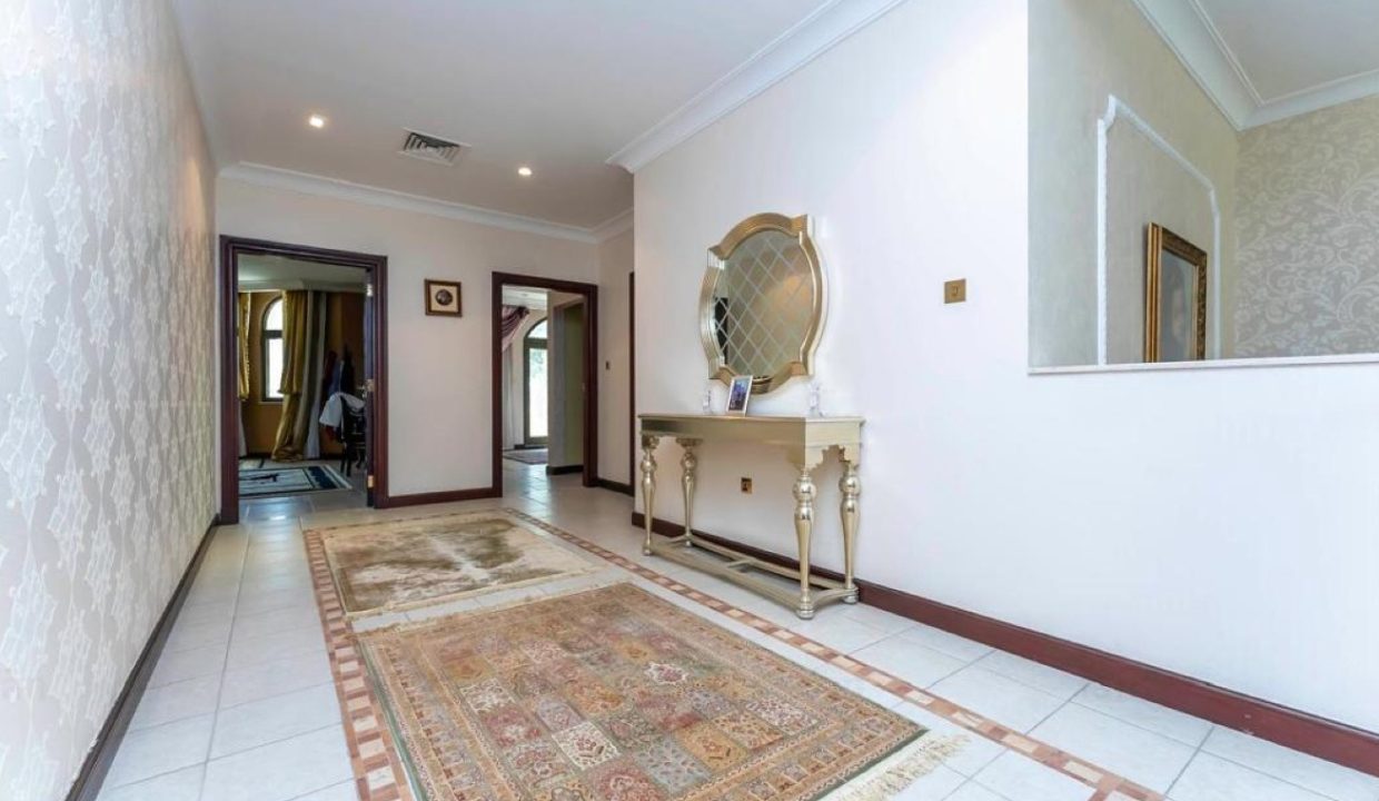 5BR Garden Home | Frond P | Private Beach-3