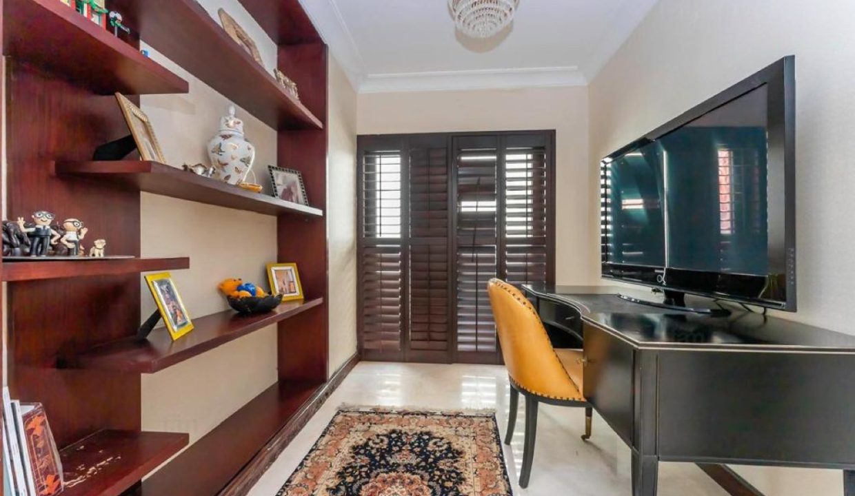 5BR Garden Home | Frond P | Private Beach-23