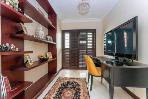 5BR Garden Home | Frond P | Private Beach-23